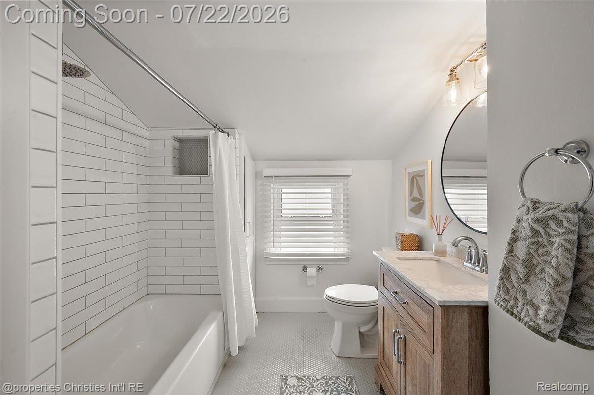 1364 Humphrey Avenue
