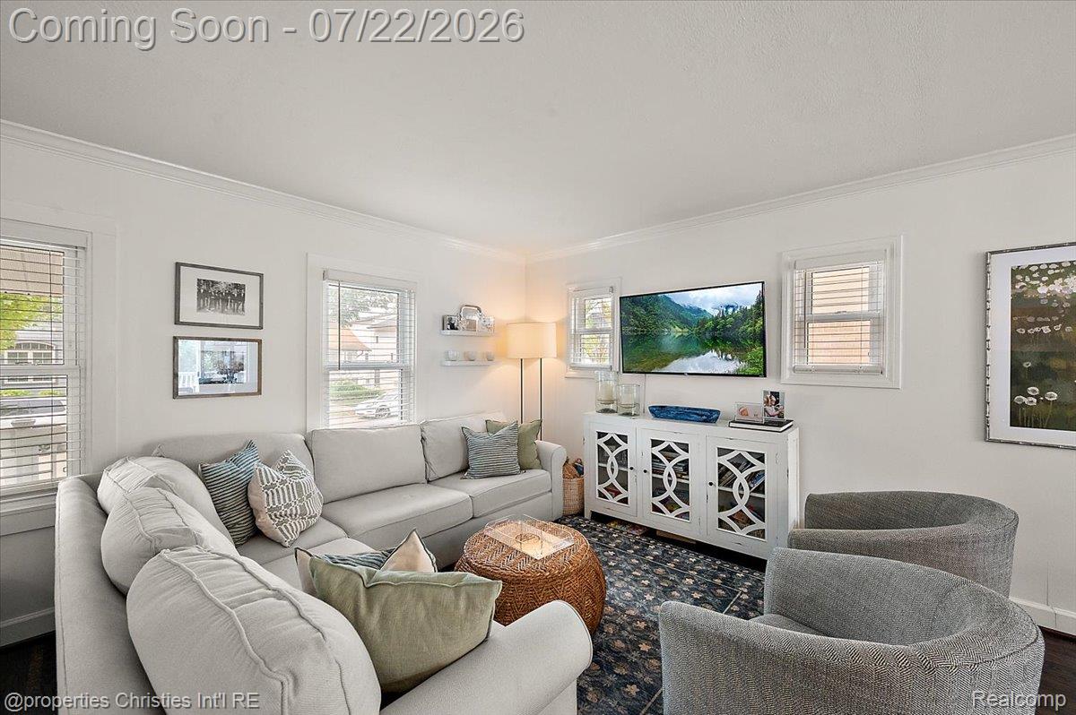 1364 Humphrey Avenue