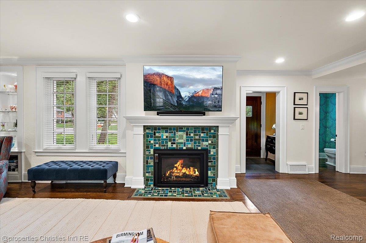 528 Covington Road