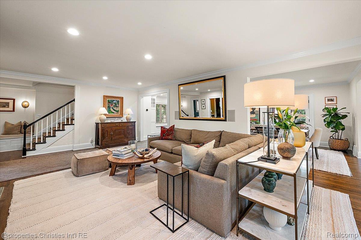 528 Covington Road