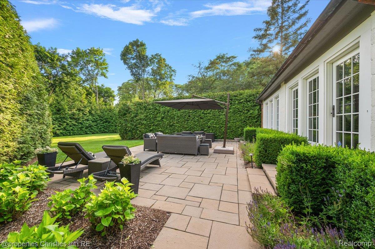 528 Covington Road