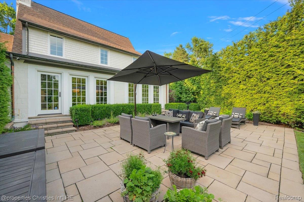 528 Covington Road