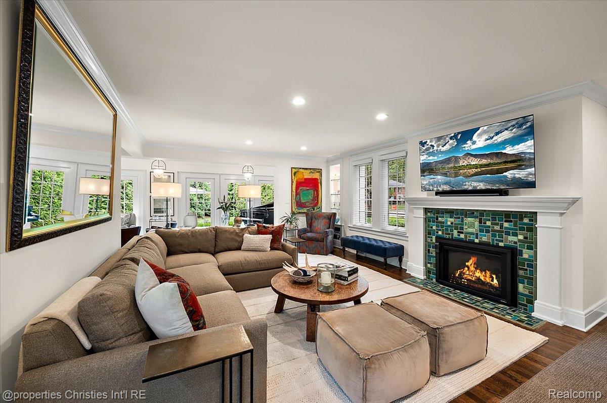 528 Covington Road