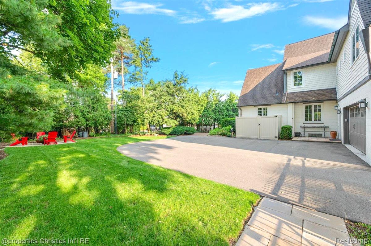 528 Covington Road