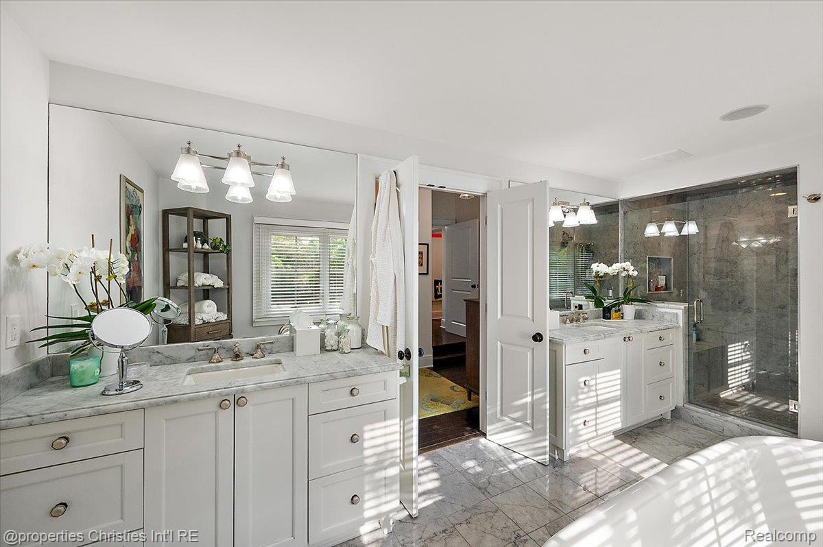 528 Covington Road