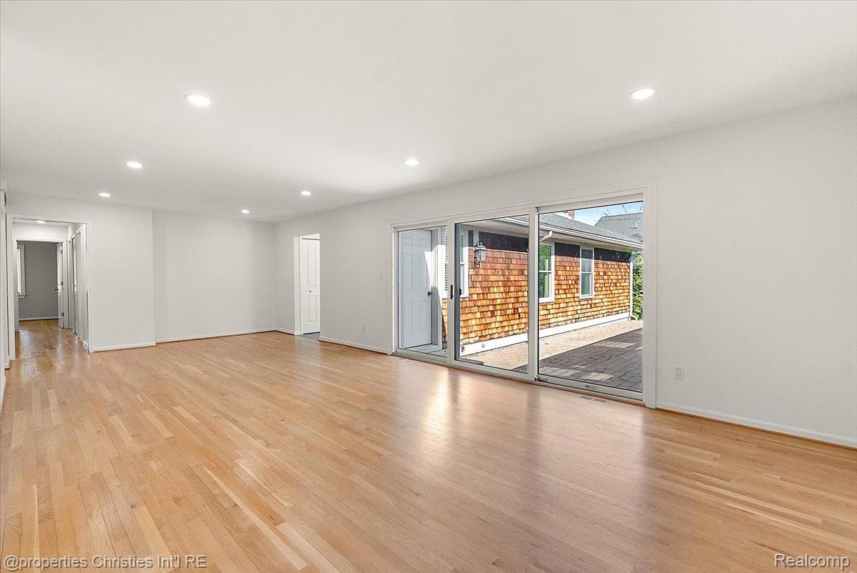 2985 Summervale Lane