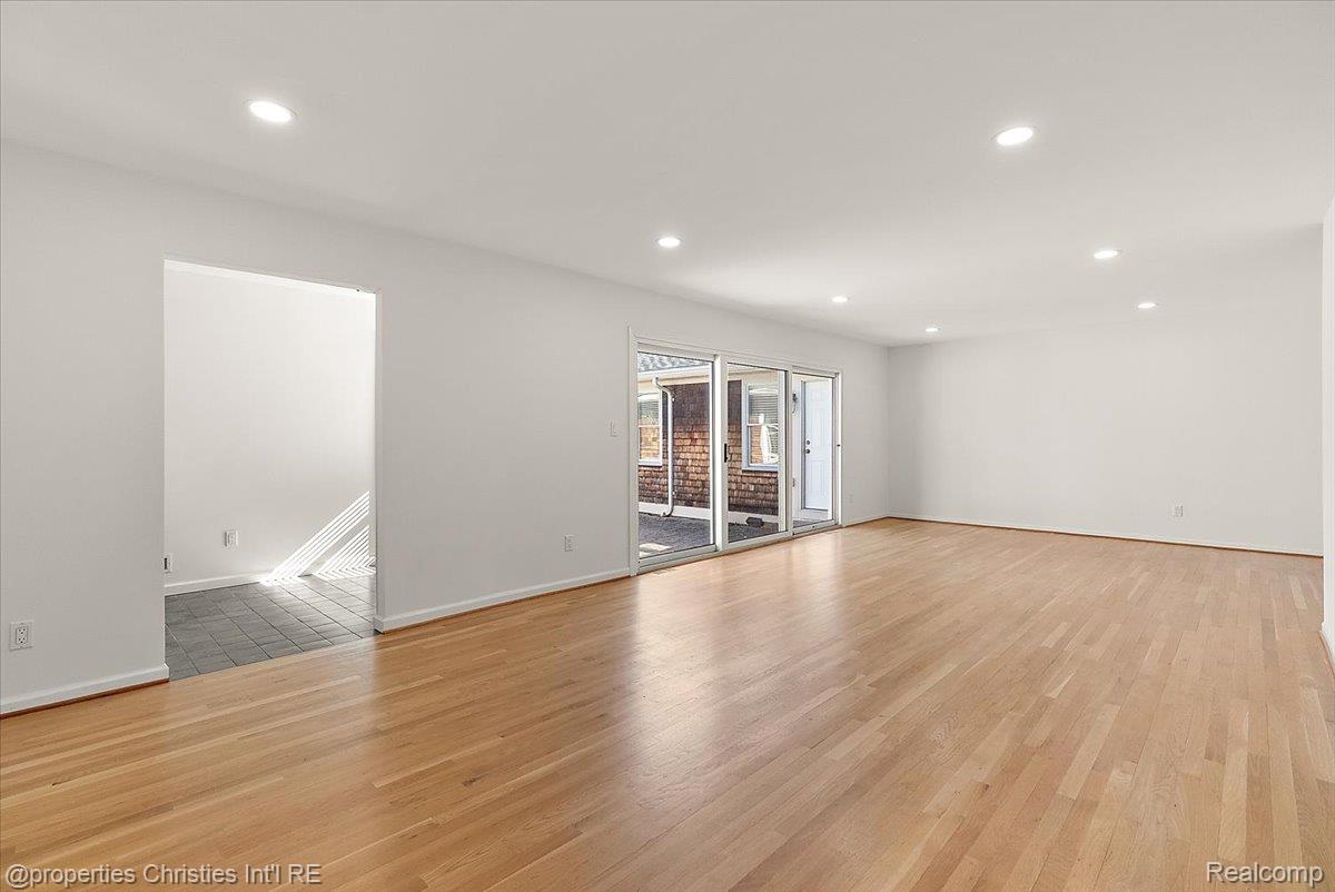 2985 Summervale Lane