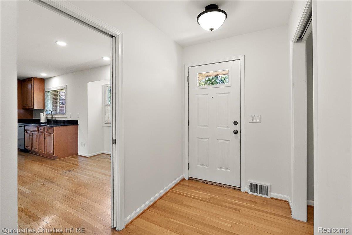 2985 Summervale Lane