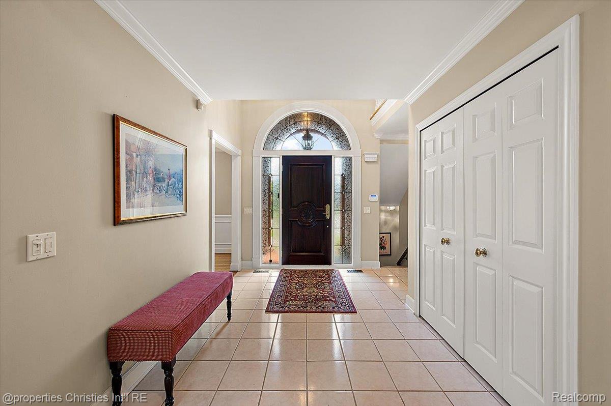 3021 E Ridge Court