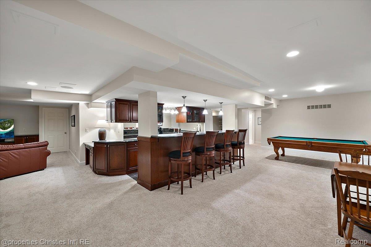 3021 E Ridge Court