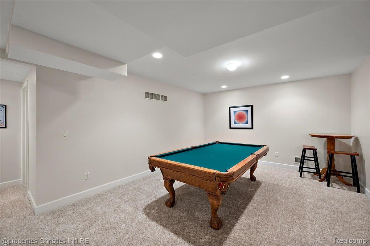 3021 E Ridge Court