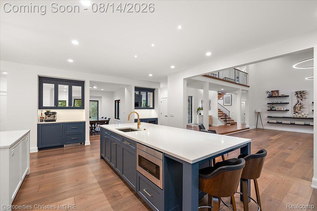 4740 W Wickford