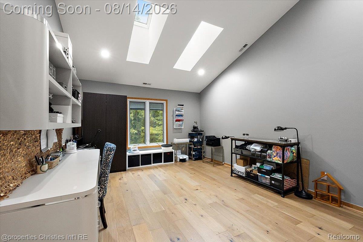 4740 W Wickford