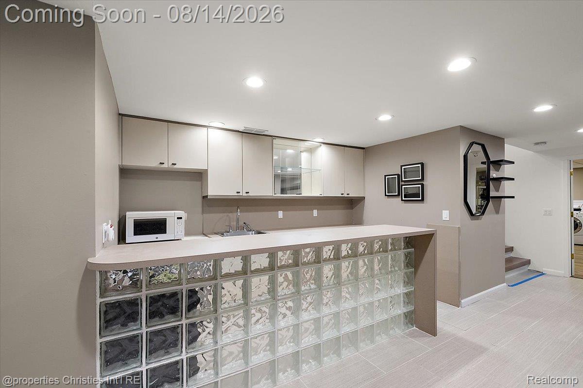 4740 W Wickford