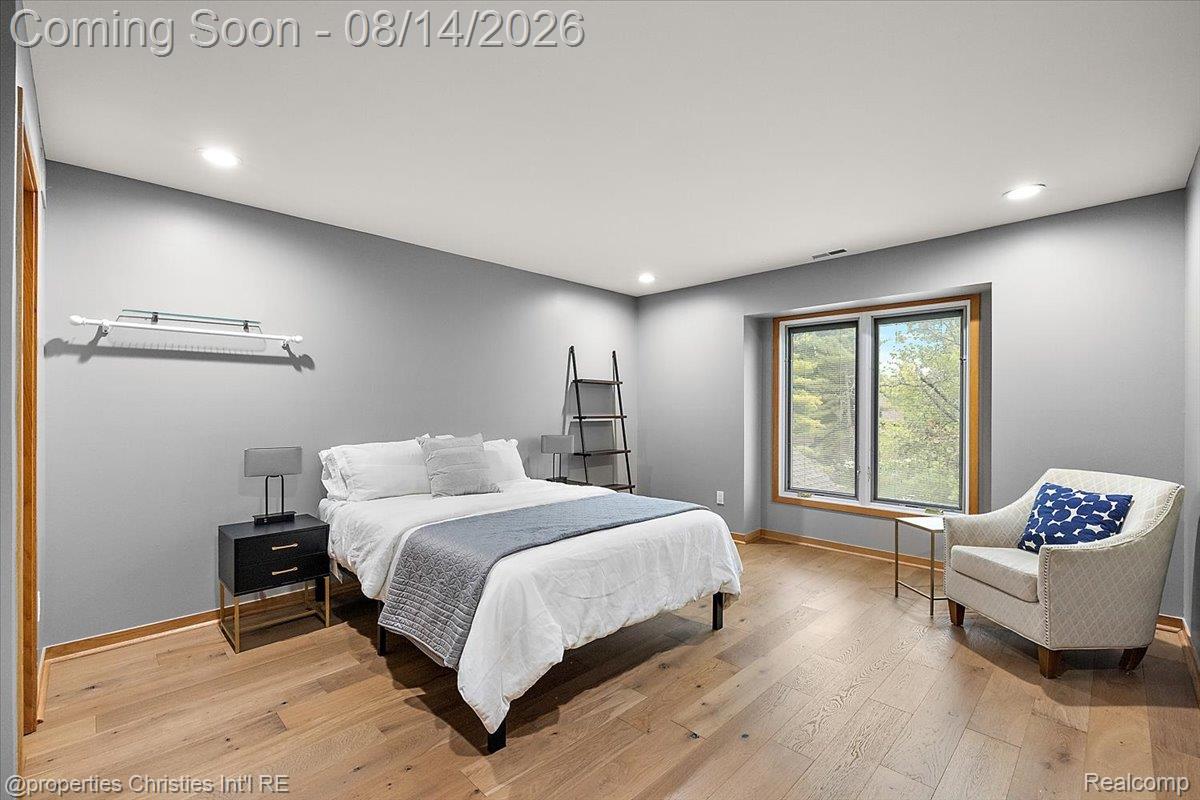 4740 W Wickford