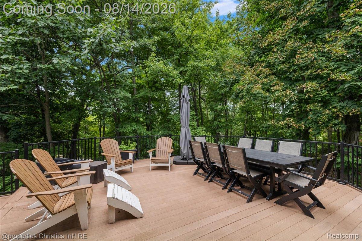 4740 W Wickford