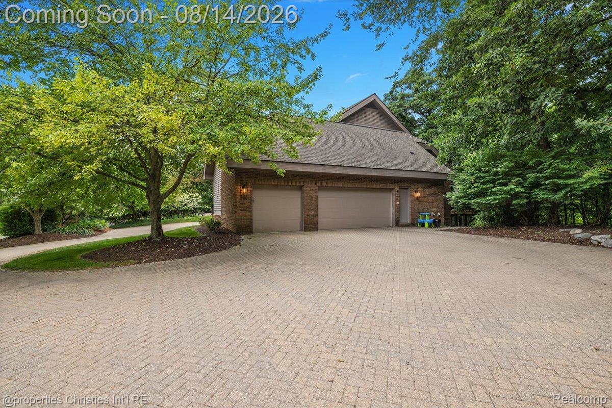 4740 W Wickford