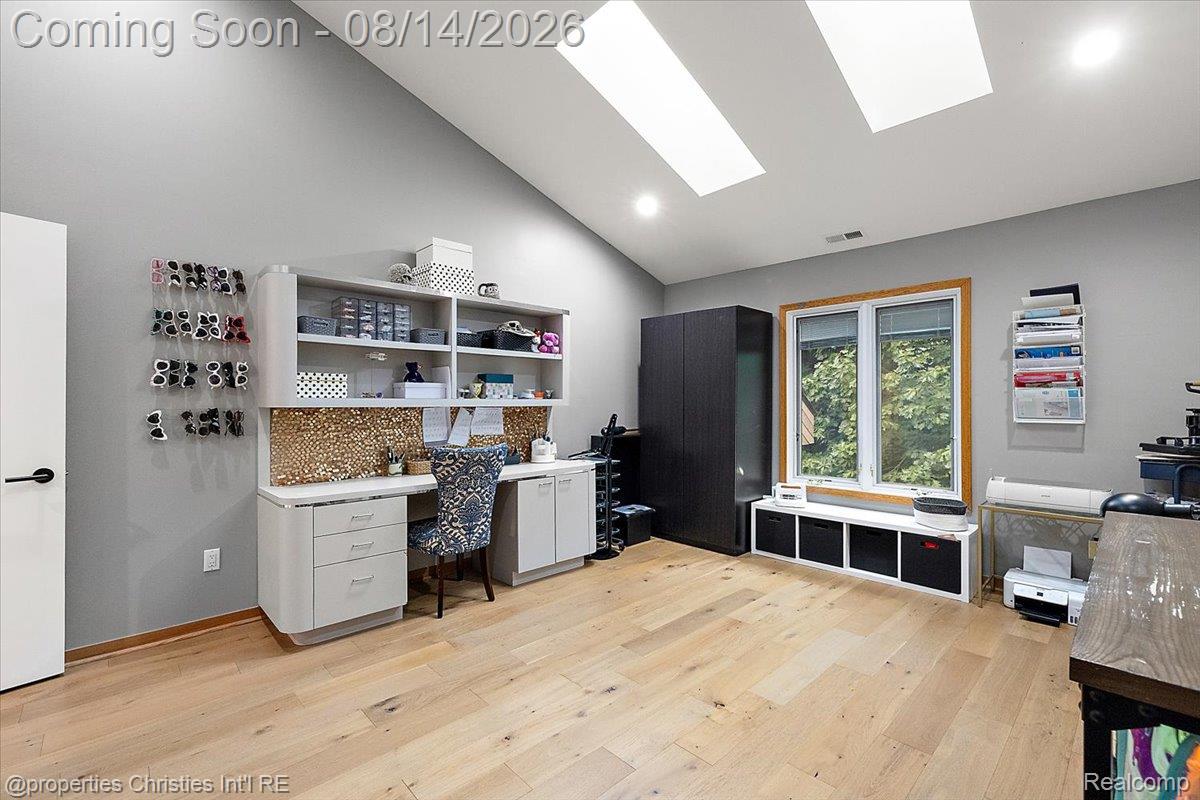 4740 W Wickford