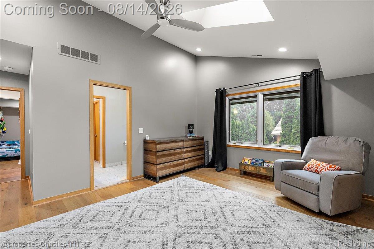 4740 W Wickford