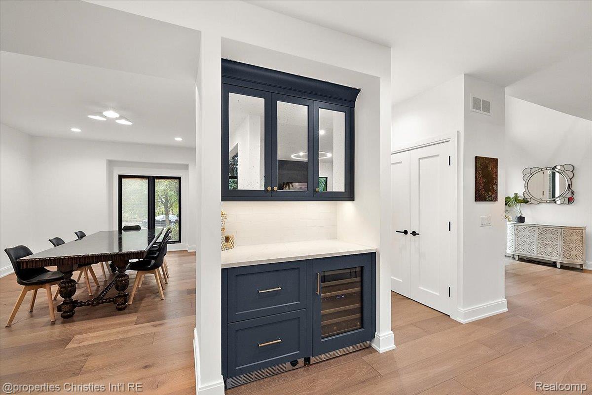4740 W Wickford