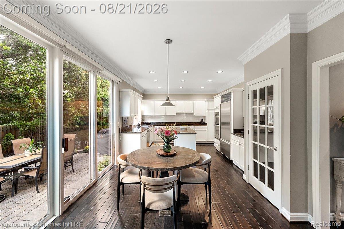 2010 Northlawn Boulevard