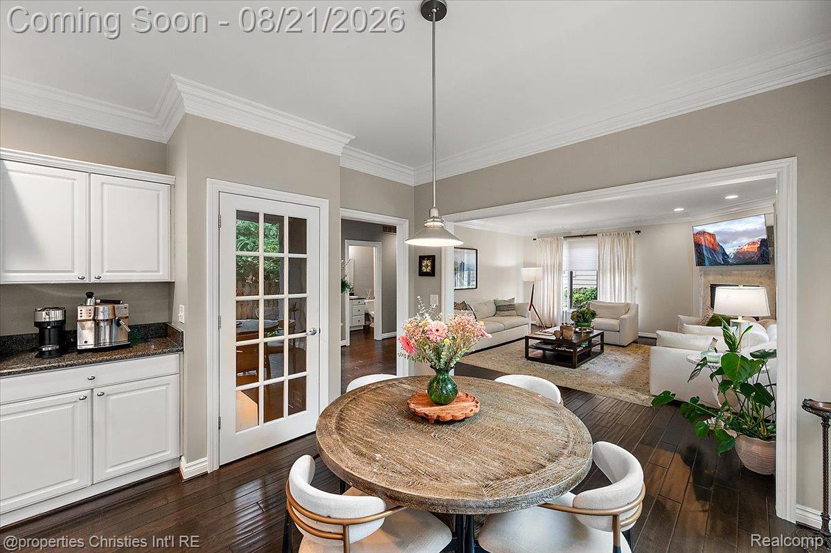2010 Northlawn Boulevard
