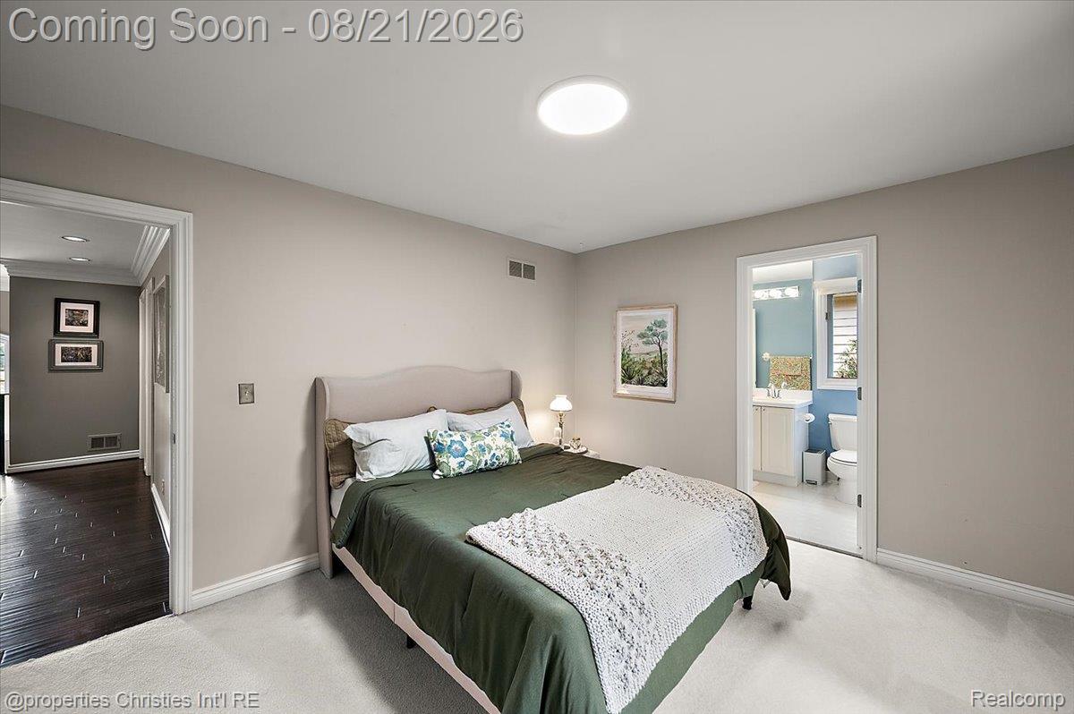 2010 Northlawn Boulevard