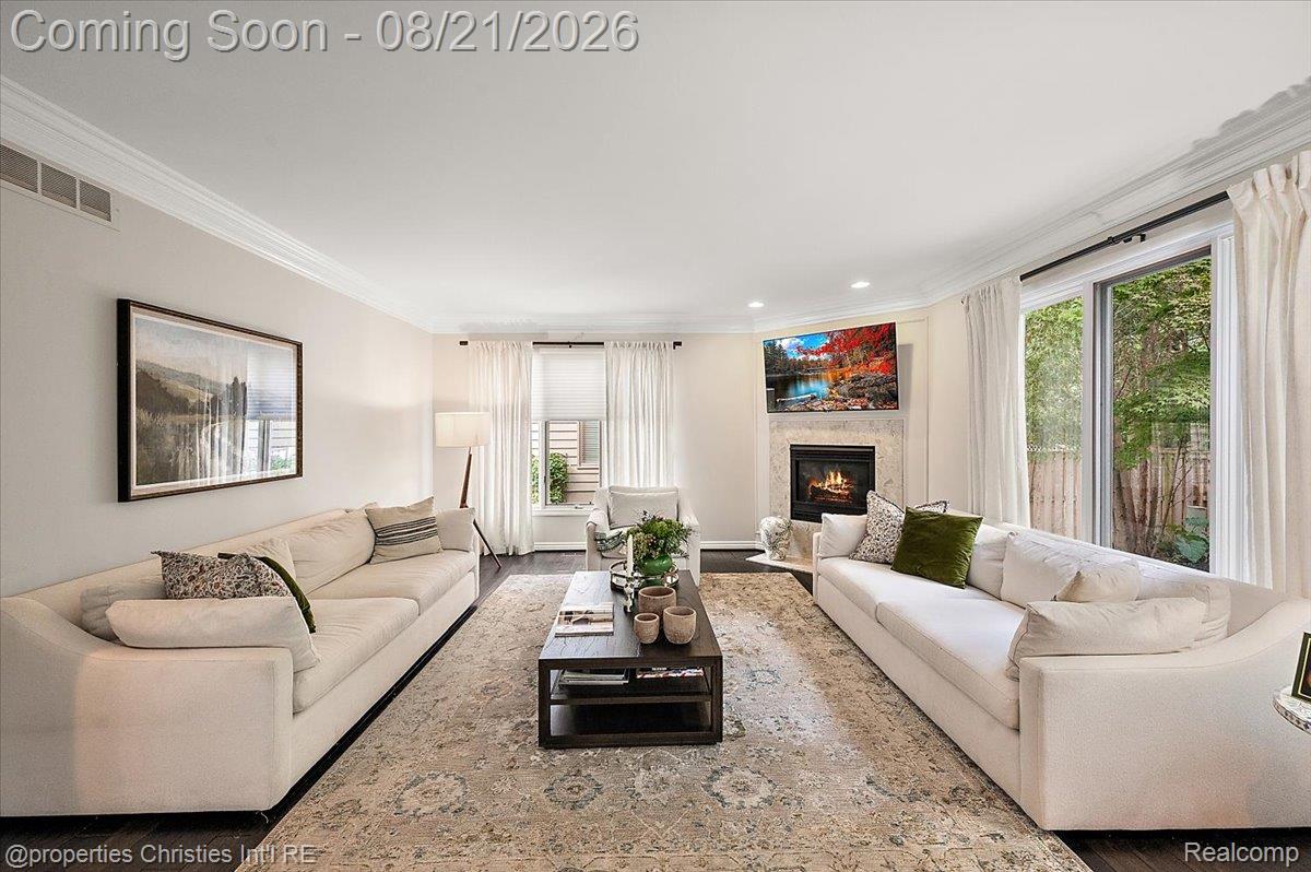 2010 Northlawn Boulevard