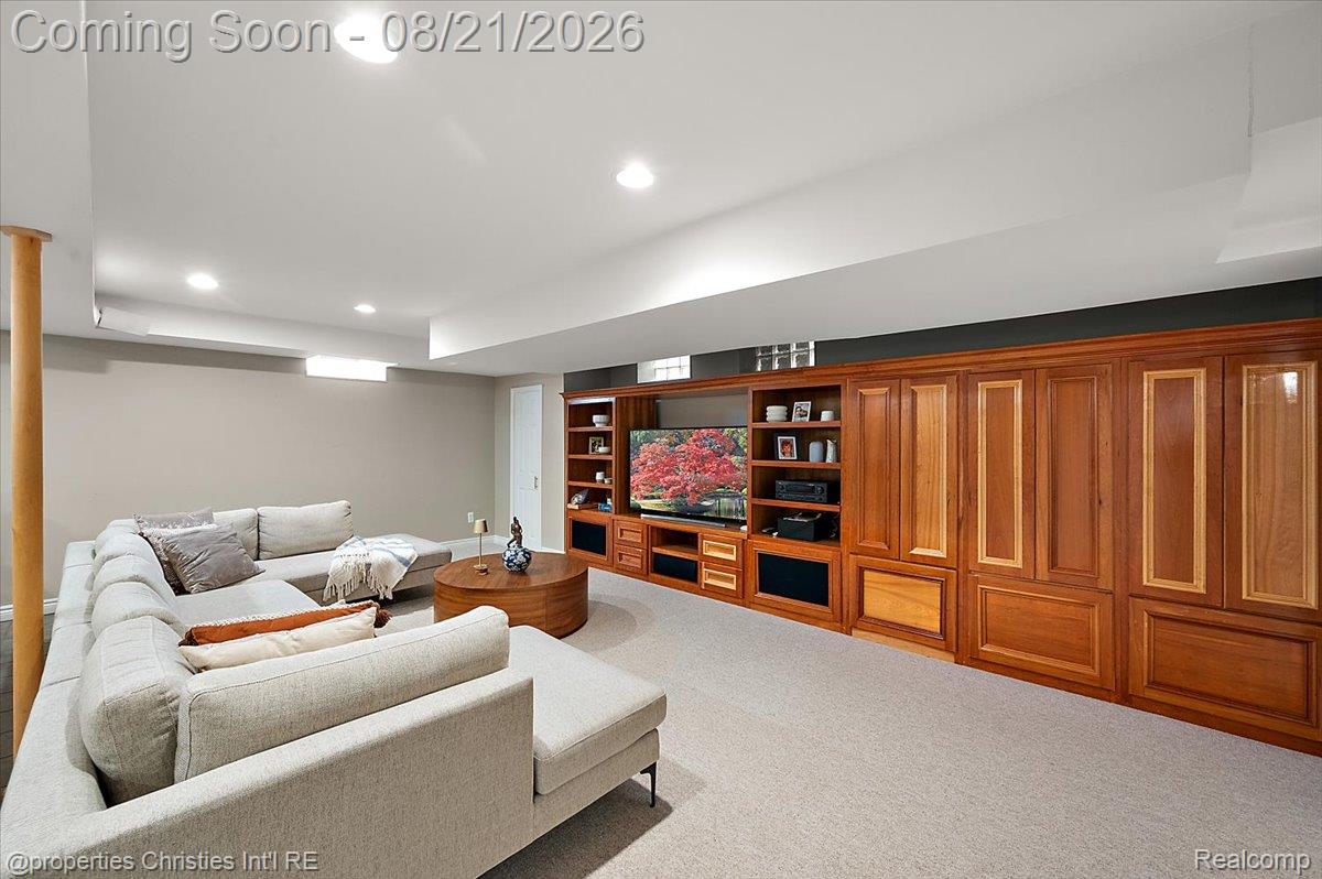 2010 Northlawn Boulevard