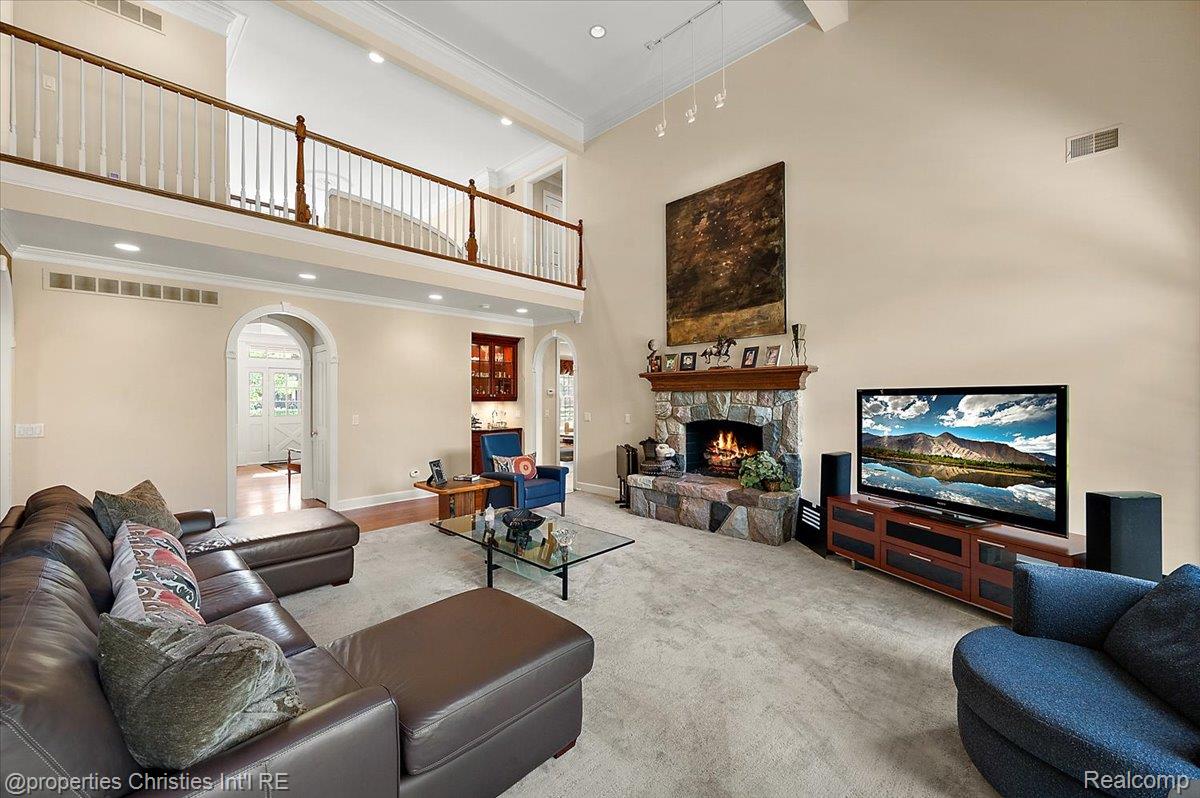 937 Mitchell Court