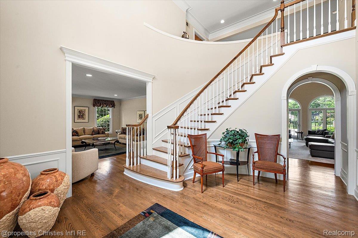 937 Mitchell Court