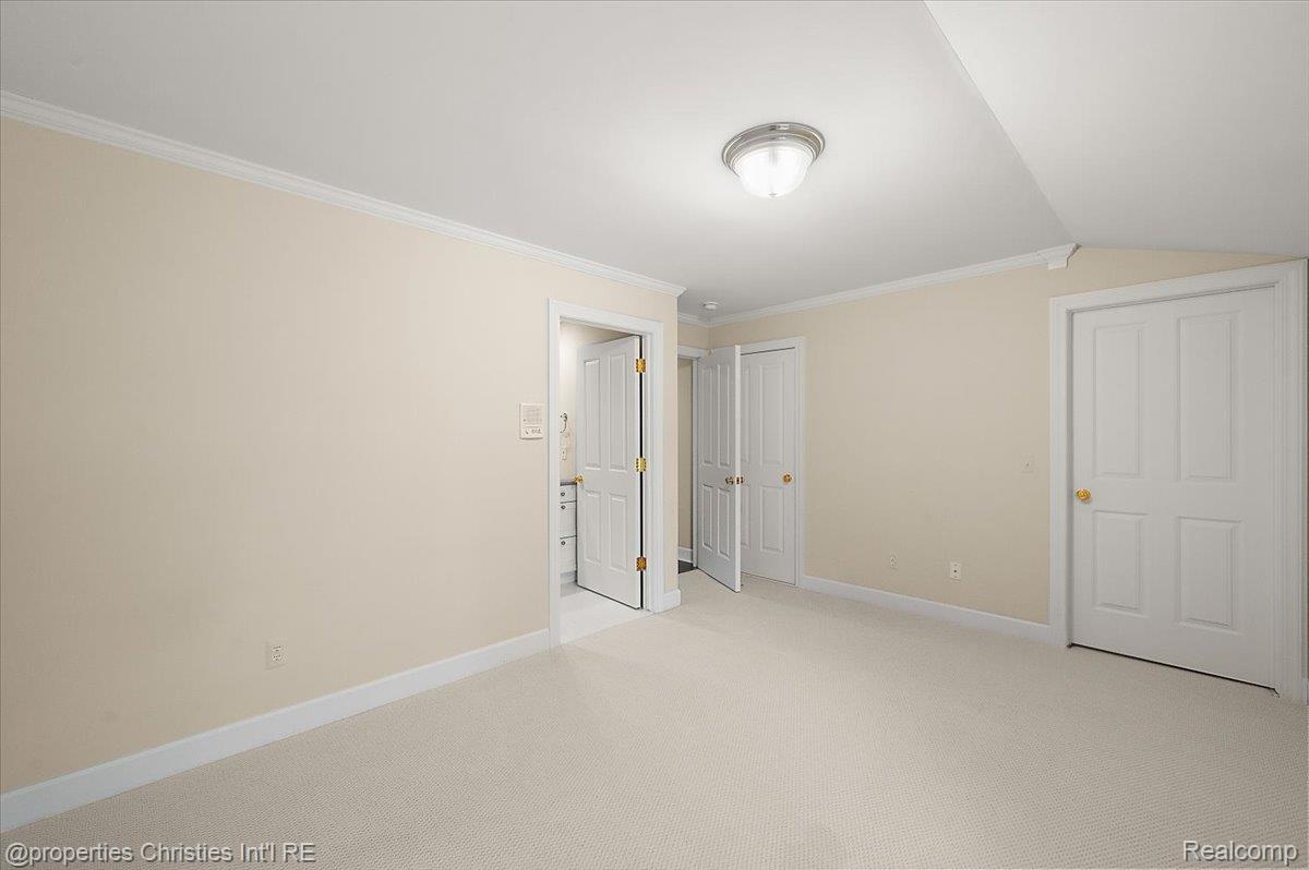 937 Mitchell Court