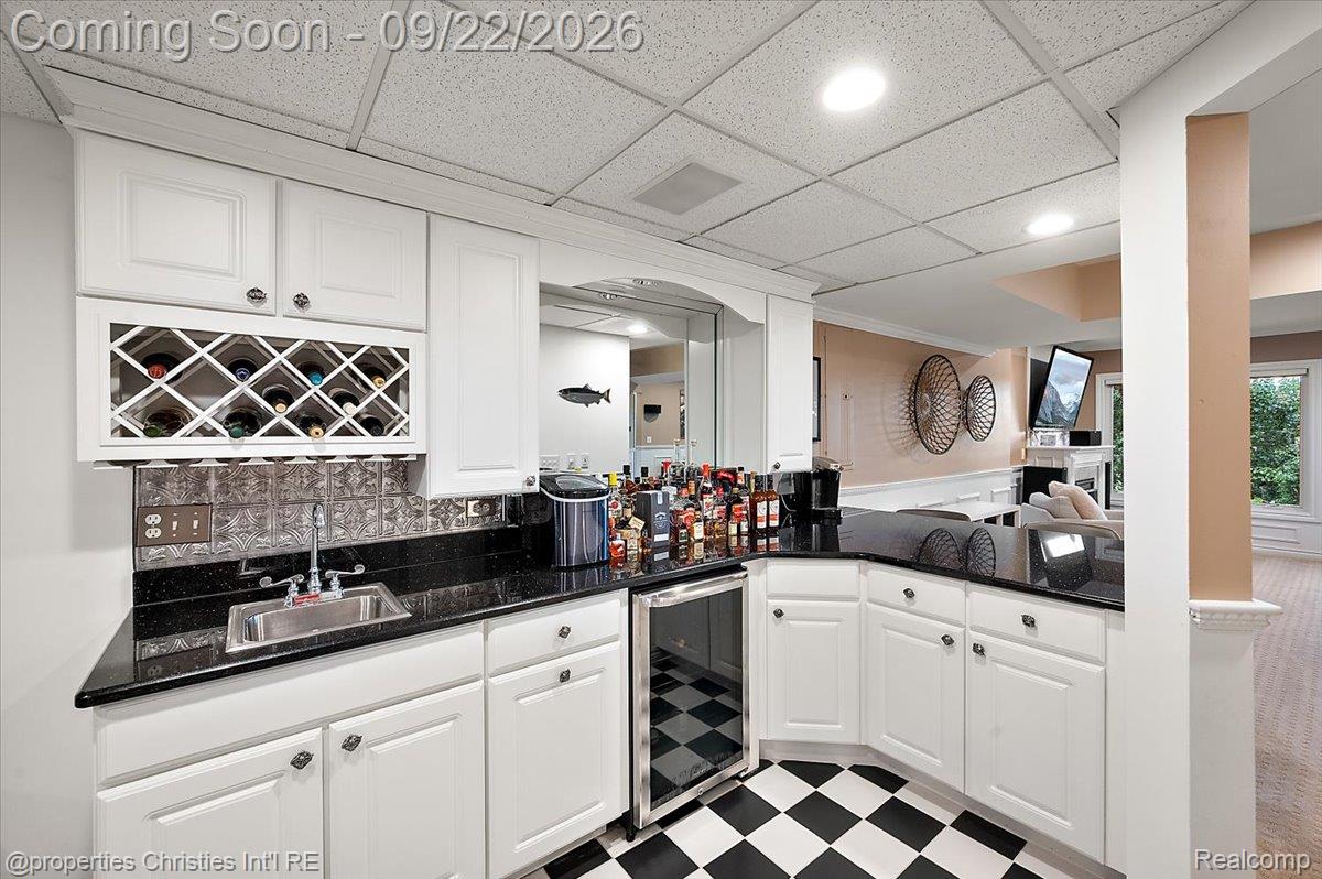 980 Sunset Drive