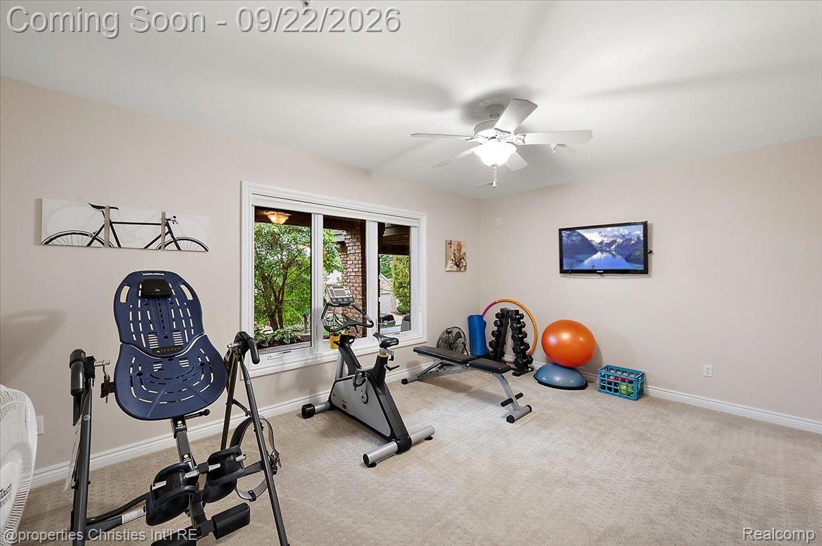 980 Sunset Drive