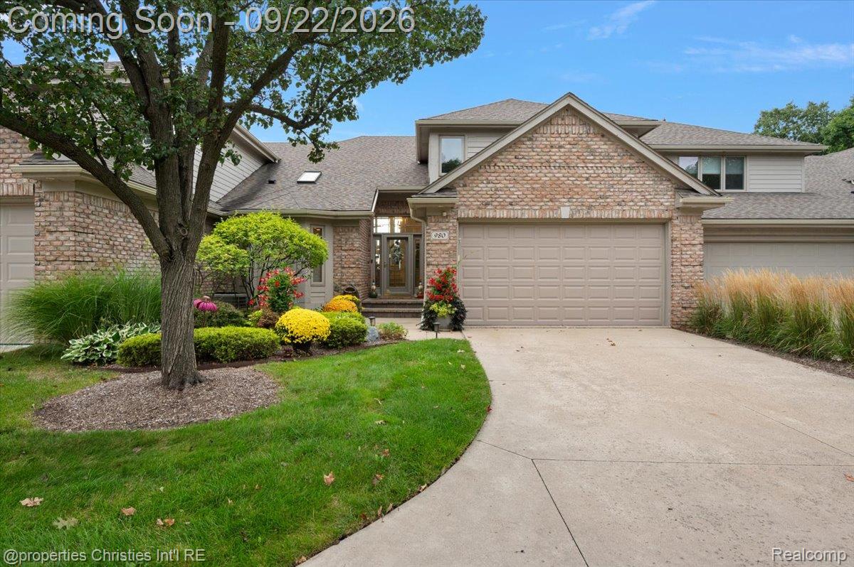 980 Sunset Drive