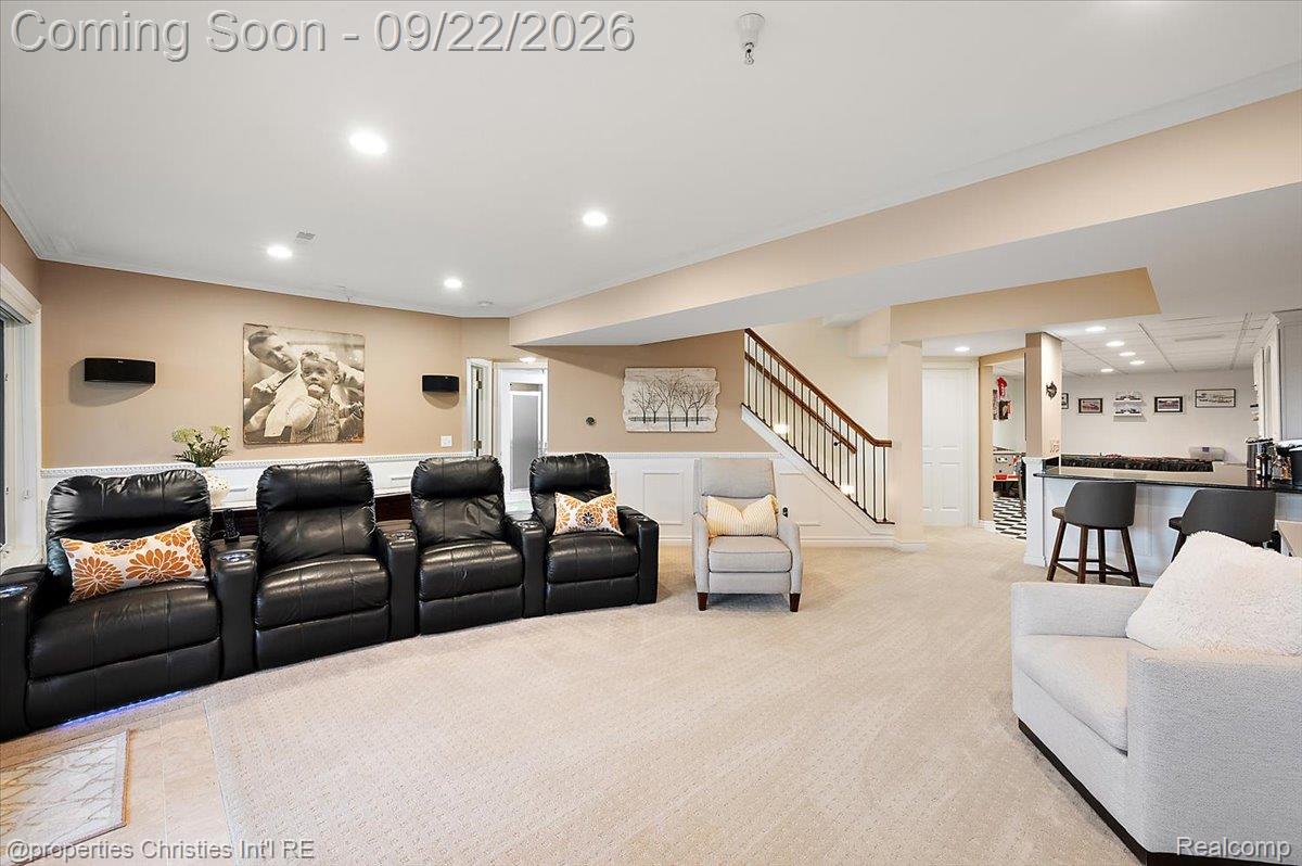 980 Sunset Drive