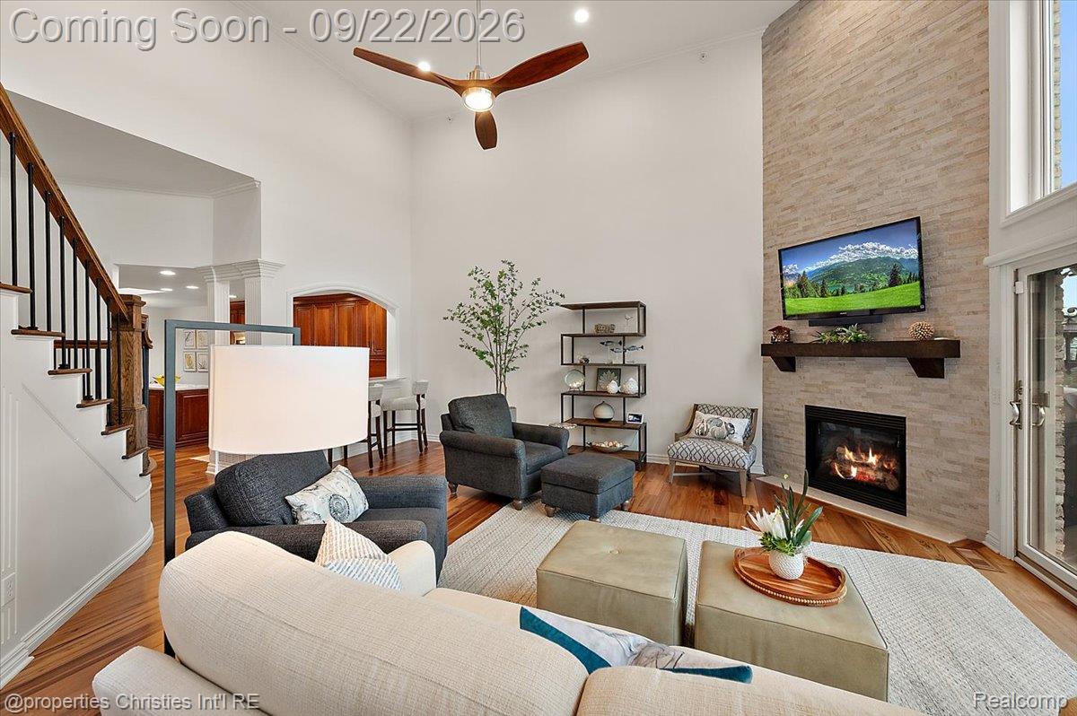 980 Sunset Drive