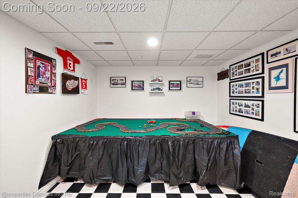 980 Sunset Drive