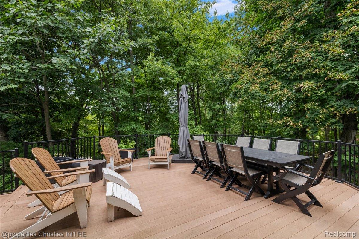 4740 W Wickford