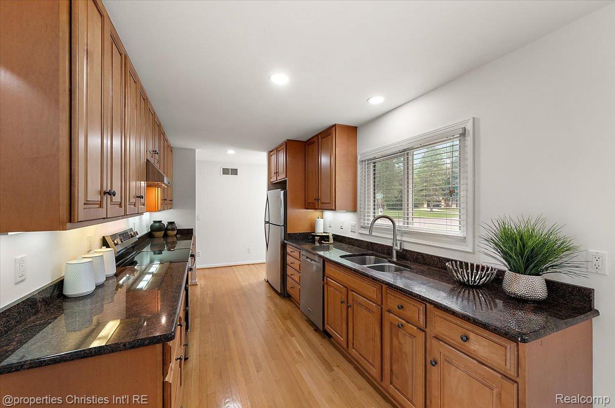 2985 Summervale Lane