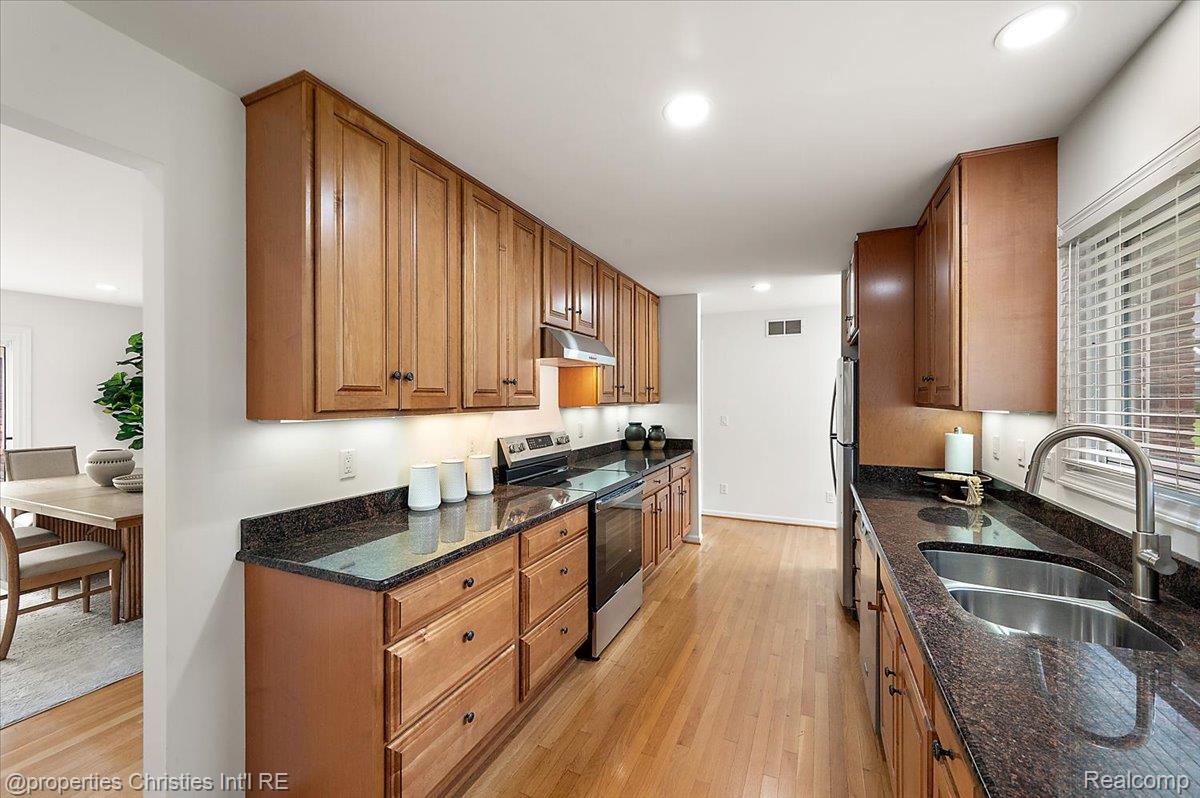 2985 Summervale Lane
