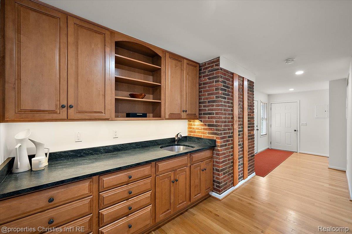 2985 Summervale Lane
