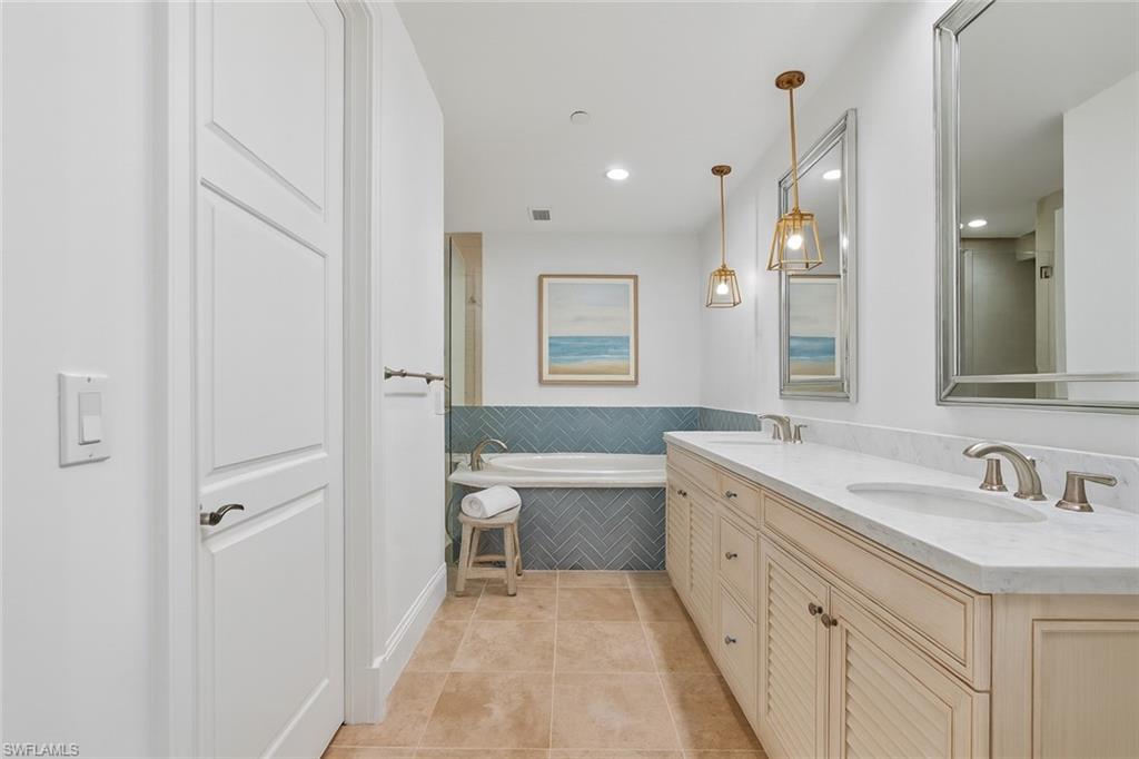 1001 10th AVE S # C1, NAPLES Unit: C1