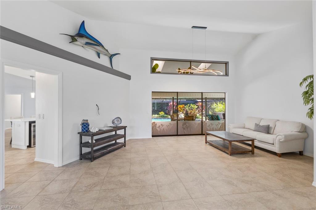 2529 Kings Lake BLVD