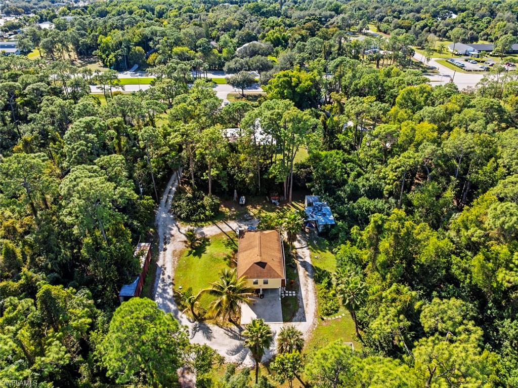 5731 Golden Gate PKWY