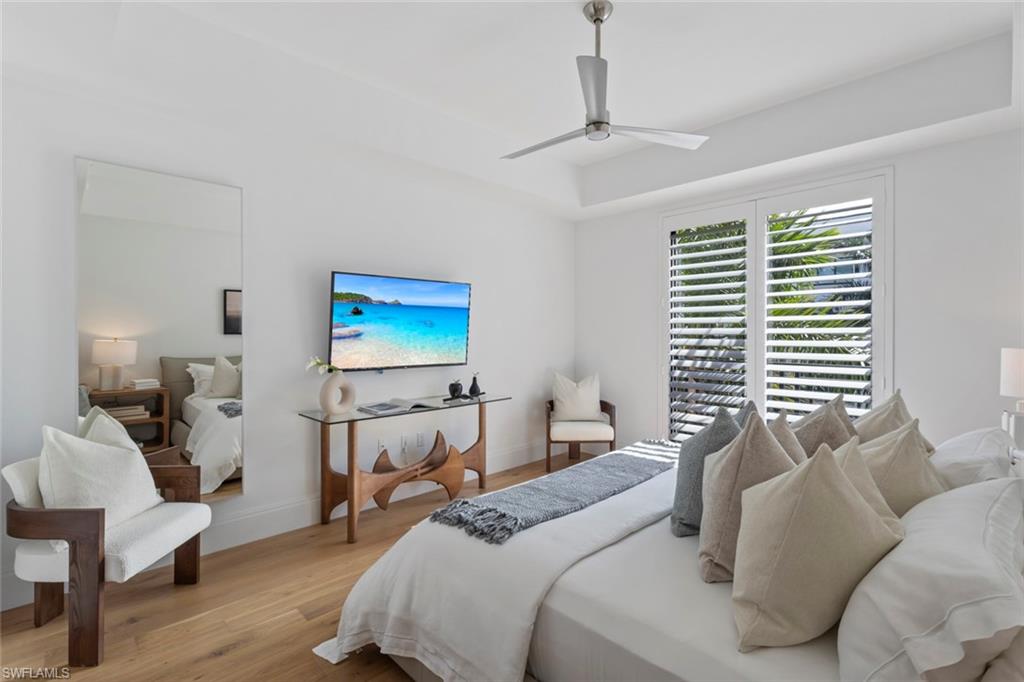 1135 3rd AVE S # 302