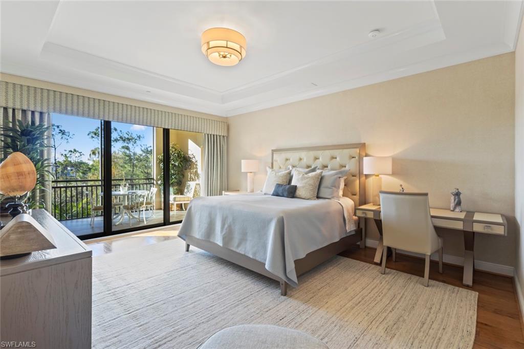 2727 Tiburon BLVD E # 201