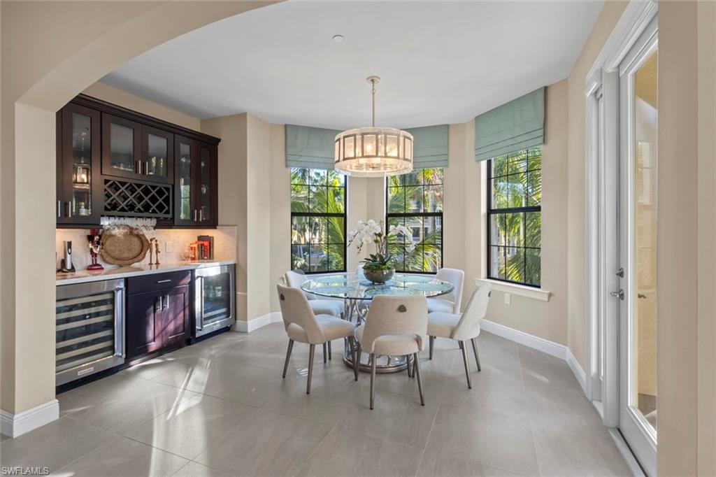 2727 Tiburon BLVD E # 201