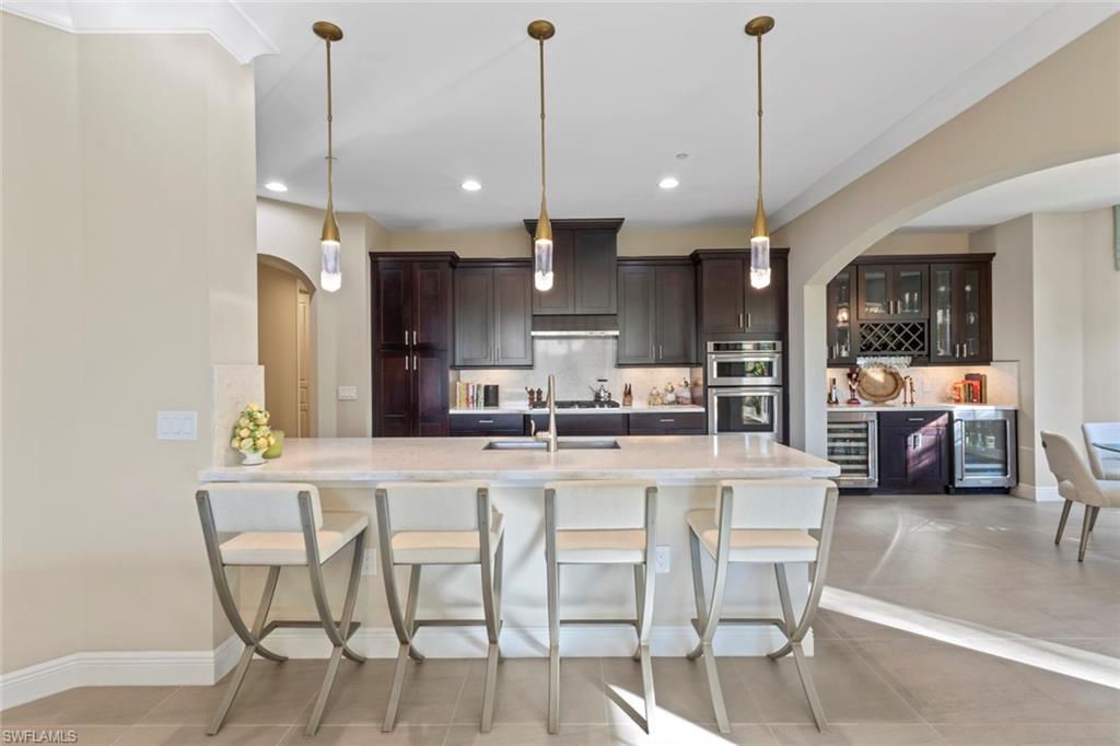 2727 Tiburon BLVD E # 201