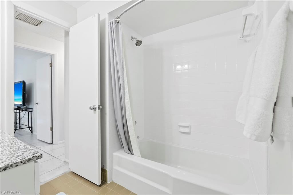 136 Harrison RD 1